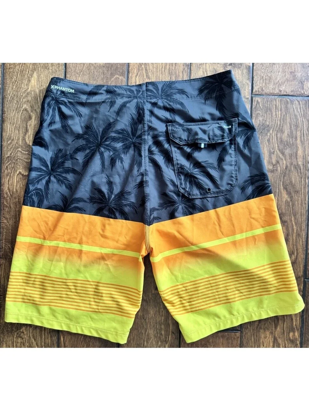 Hurley Phantom Men’s Board Shorts 29 Black Palm Tree Orange/Yellow Sunset